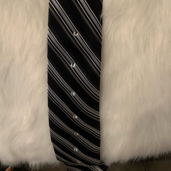Black & White w/Rhinestones Necktie - Picture 2 of 3